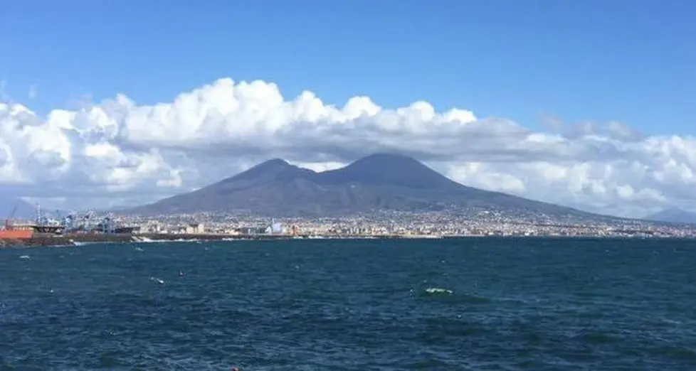 Napoli è più vicina, in 6 ore si è sul golfo
