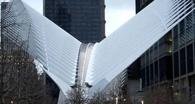 Il marmo di Lasa nella nuova stazione del World Trade Center a Ground Zero