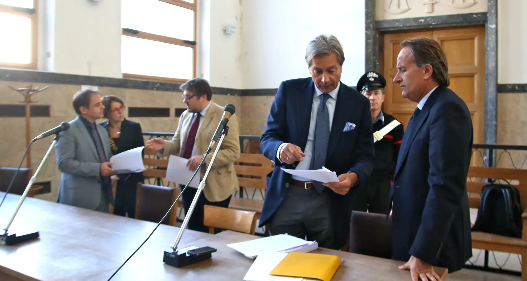Fondi riservati, dal processo a Durnwalder escluso il Codacons