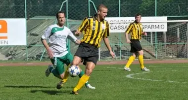 Calcio, ammutinamento al Caldaro: «L'etnia? Non c'entra»