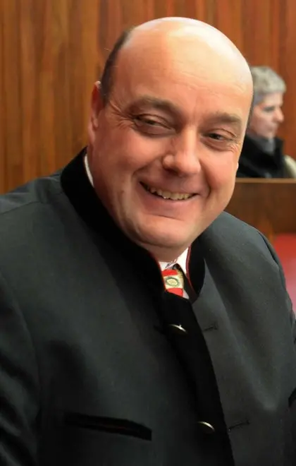 Vietati regali e conflitti di interesse