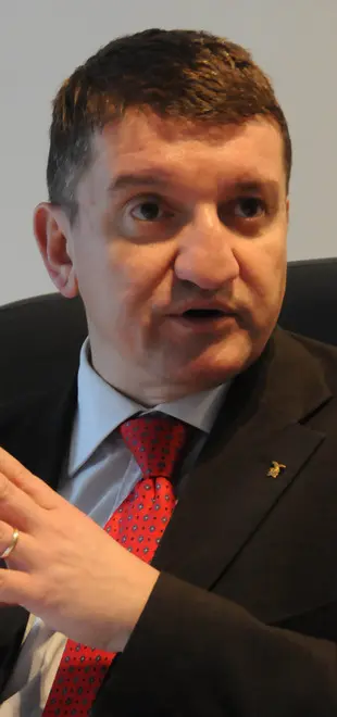 Vitalizi e fondi family dei consiglieri regionali