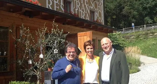 Liberal Pd, la Artioli a pranzo con Enzo Bianco e Durnwalder