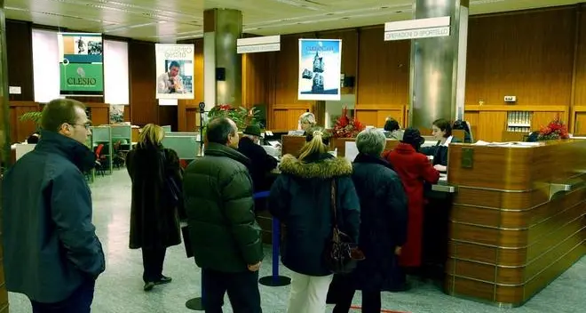 Banche locali, crollano gli utili: -80%