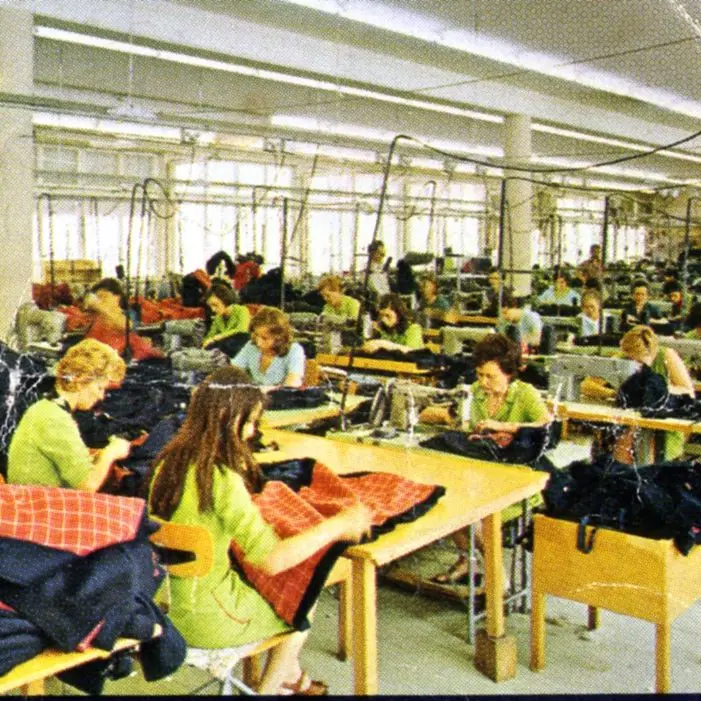 La Merlet si racconta attraverso i ricordi delle sue lavoratrici