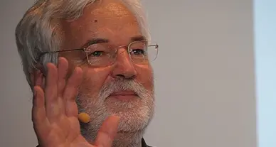 Precipita col deltaplano: muore l'imprenditore Erwin Ausserhofer