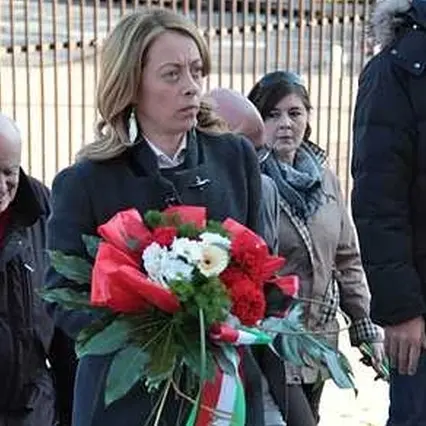 Tricolore negato, Meloni: \"Kompatscher si dimetta\"