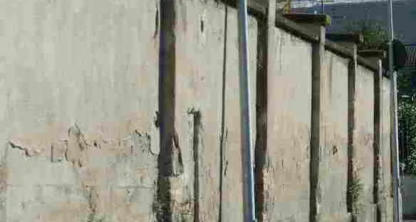 Il Comune: «Siamo pronti a ristrutturare il Muro»