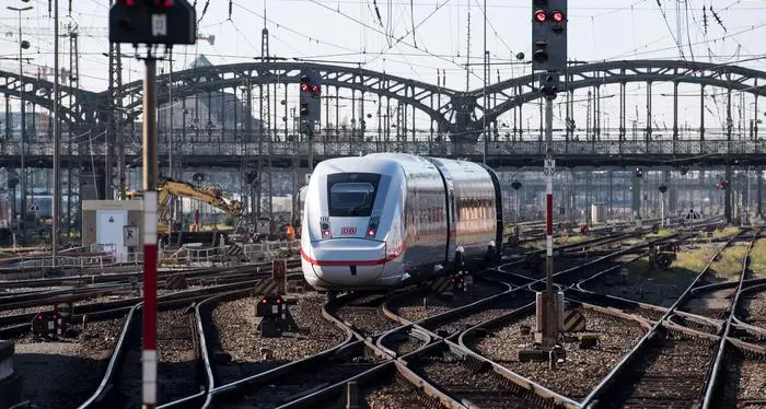 Bolzano, due migranti partiti dall'Italia a bordo di un treno merci ricoverati semi-assiderati in Austria