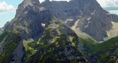 Dolomiti ampezzane: crolla enorme parete di roccia sul Sorapis