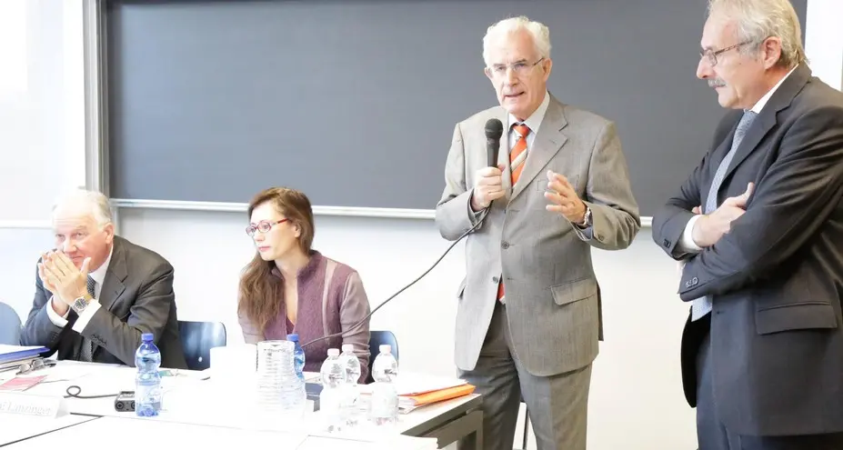 «Statuto, serve più democrazia»