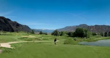 Appiano: via libera al campo da golf