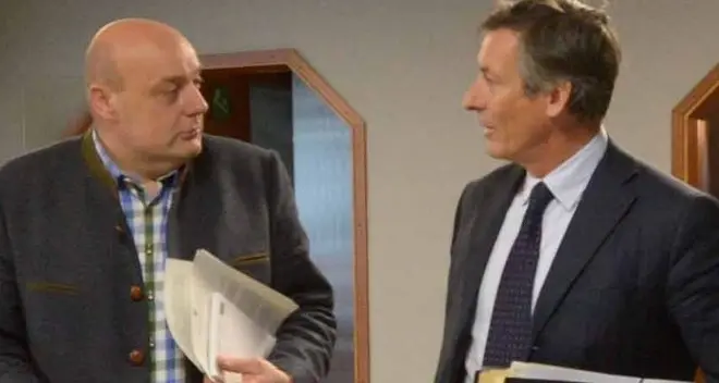 Vitalizi d’oro, la carica dei sei consulenti