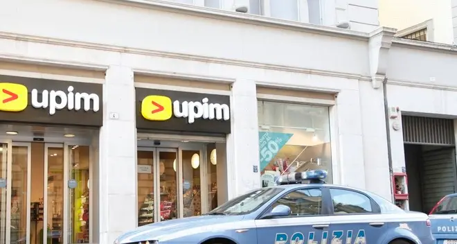 Per la rapina alla Upim il sospettato è il direttore
