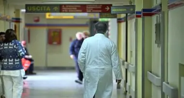 Pochi posti per i primari italiani: - 6%