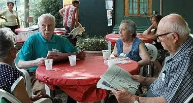 Altoatesini sempre più longevi: le donne arrivano a 85 anni, gli uomini a 80