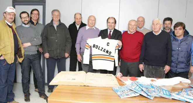 Mezzo secolo fa il primo scudetto dell'Hockey Club Bolzano