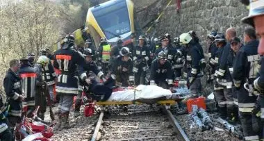 12 APRILE - L'ANNIVERSARIO Strage treno Val Venosta: lutto per le nove vittime. La procura: \"Non fu una fatalità\" / Foto