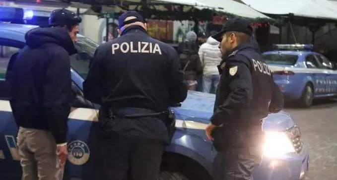 Pasticcio sull’ordinanza che vieta l’alcol