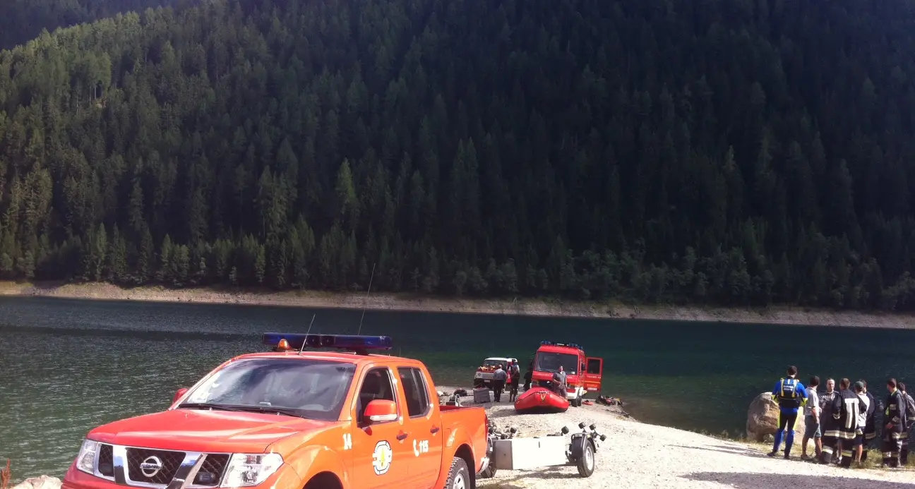 Sub disperso nel lago di Zoccolo in val d'Ultimo