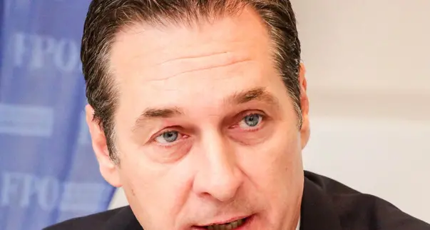 Strache, leader di una destra anti-migranti