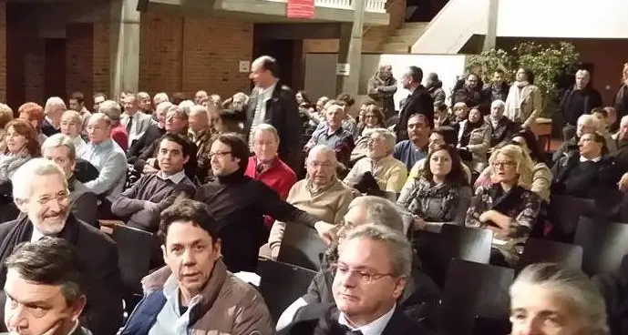 L’Autonomia si salva con gli “italiani”