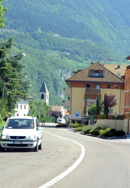 Egna: sulla SS12 servono altre barriere antirumore
