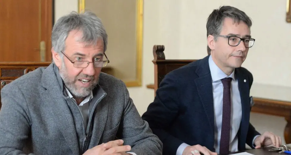 «Le idee dei cittadini? Dai circoli politici alla pubblica piazza»
