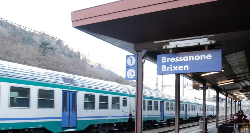 Bomba a Campo di Trens disinnescata in 72 minuti