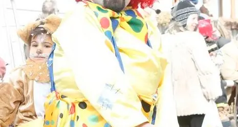 Oggi c’è Karnevalia a Don Bosco sfilano i carri di Laives