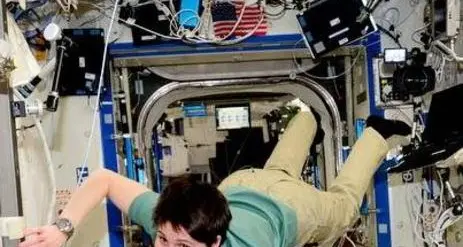 Alle “Marcelline” le suore fanno il tifo per AstroSamantha
