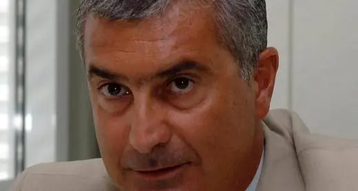 Ospedale “dimezzato” per il ponte festivo