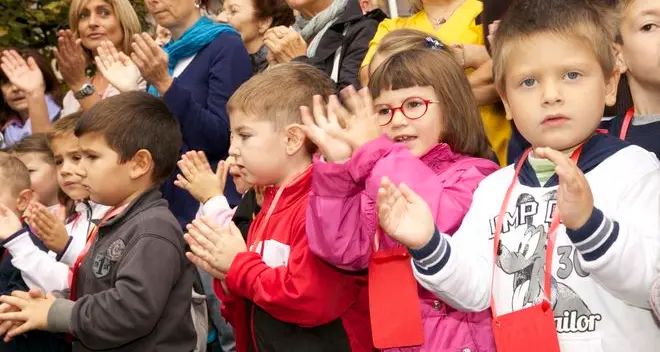 Nonni “alla pari”, in giro per il mondo ospitati dalle famiglie