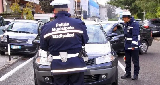 Bolzano, due pedoni investiti