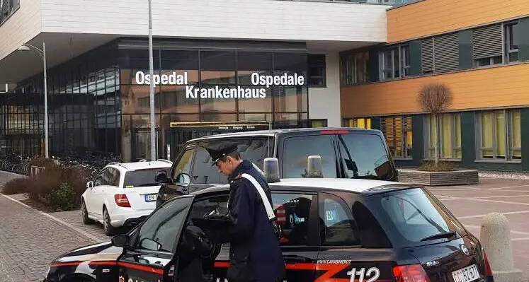 Estorsione in ospedale, arrestato