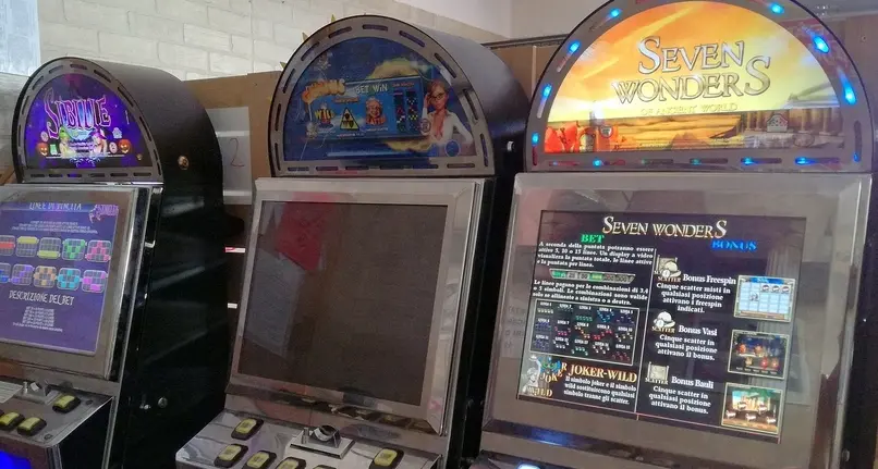 Scovate slot abusive in almeno otto locali