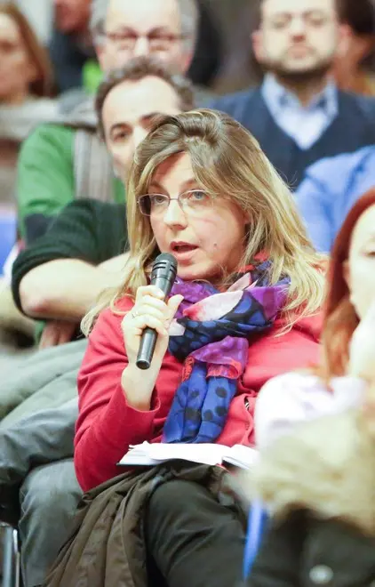 Spettacolo gender, pienone al dibattito