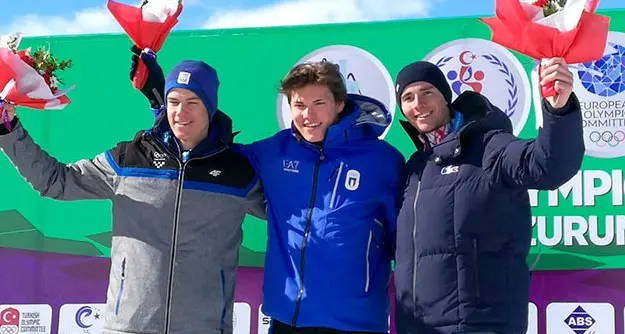 Vinatzer bissa in slalom l’oro del gigante