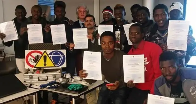 Migranti a scuola di giardinaggio