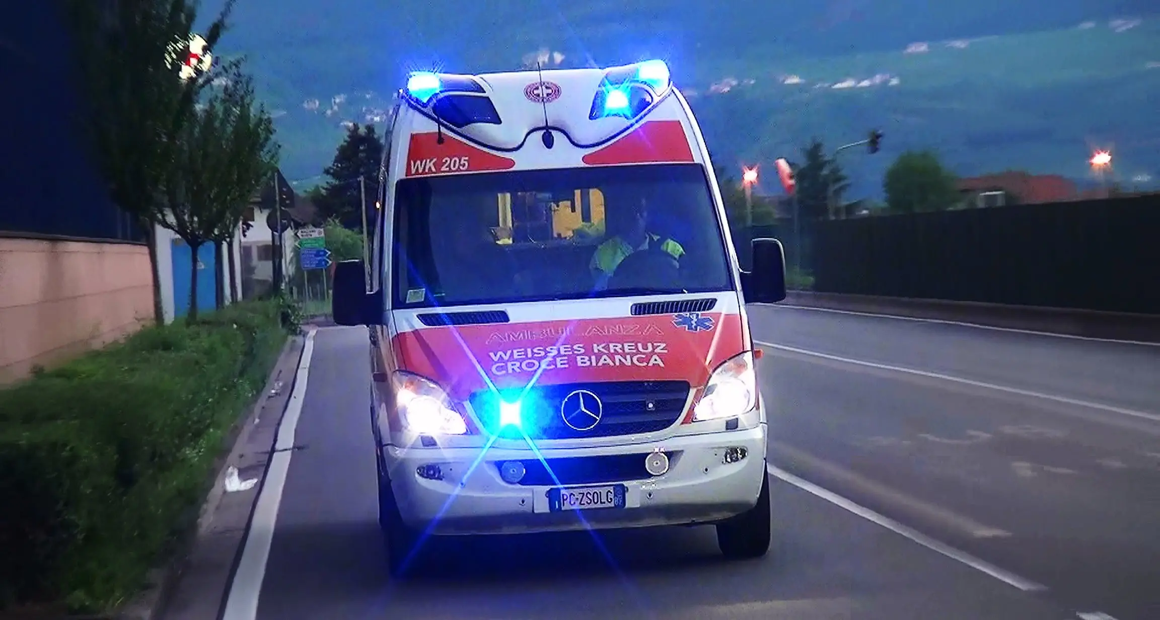 Marlengo, pedone investito da un'auto