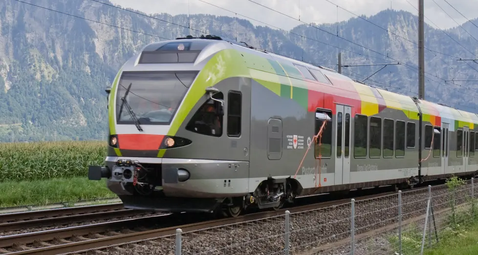 Val Pusteria, due scelte per il treno verso il Cadore