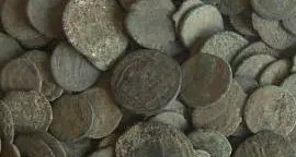 Merano, nella casa romana spunta un tesoro di oltre 3.000 monete