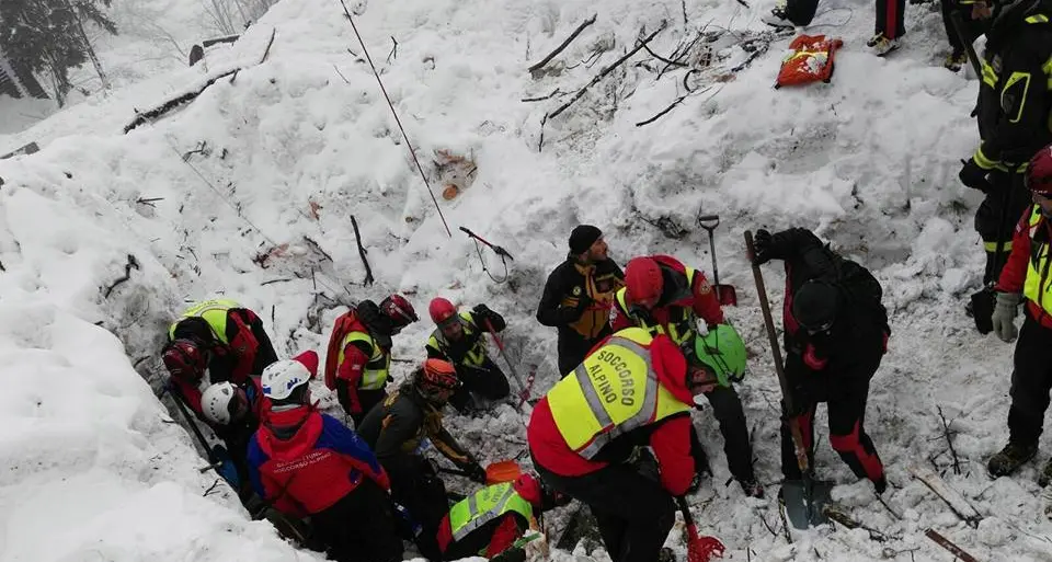 Alta montagna, aumenta il pericolo di valanghe