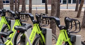 Bike sharing, otto stazioni lungo le ciclabili cittadine