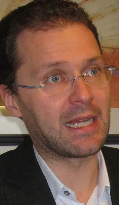 Brunico, lievitano i costi delle elementari a Riscone