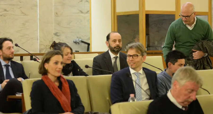 C’è il via libera in consiglio al parcheggio in caverna