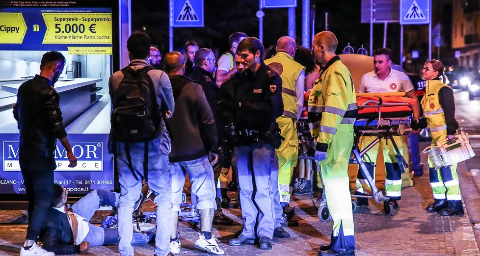 Rissa sul bus a Bolzano, caos a Oltrisarco