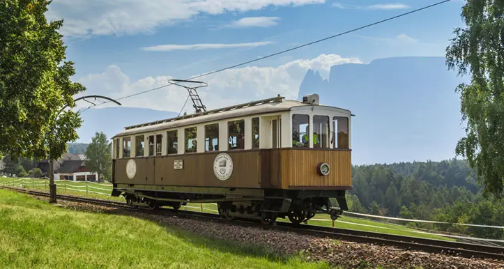 Renon, il trenino compie 110 anni