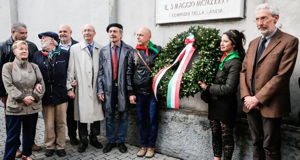 Vittime del 3 maggio, presto una stele