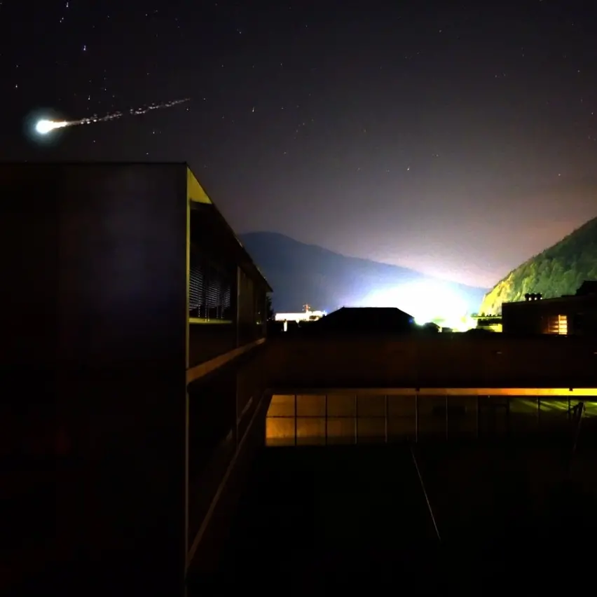 Un meteorite illumina la notte in Alto Adige